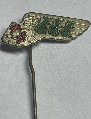 Distintivo due croci lotta - due,